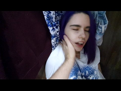 ❤️ Radau savo sesutę spintoje ir padėjau jai pasidaryti ❤️ Porno video prie lt.novoporn-com.ru ️❤